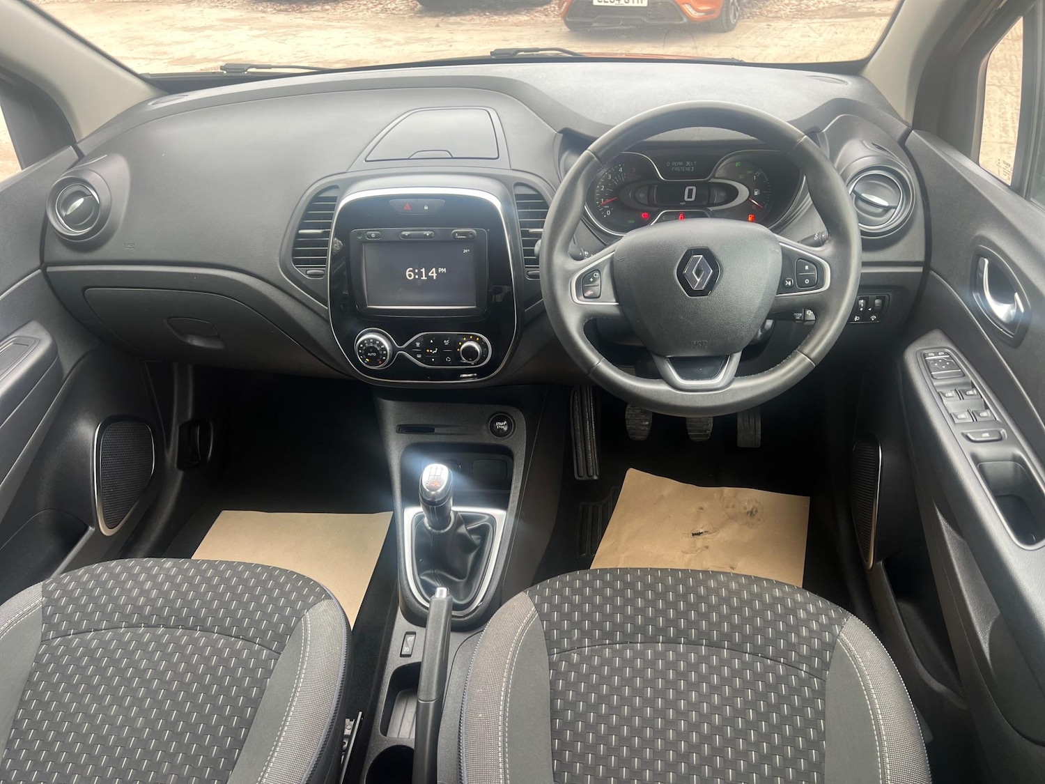 Used Renault Captur 2018 for sale - 76991328: Photo 18