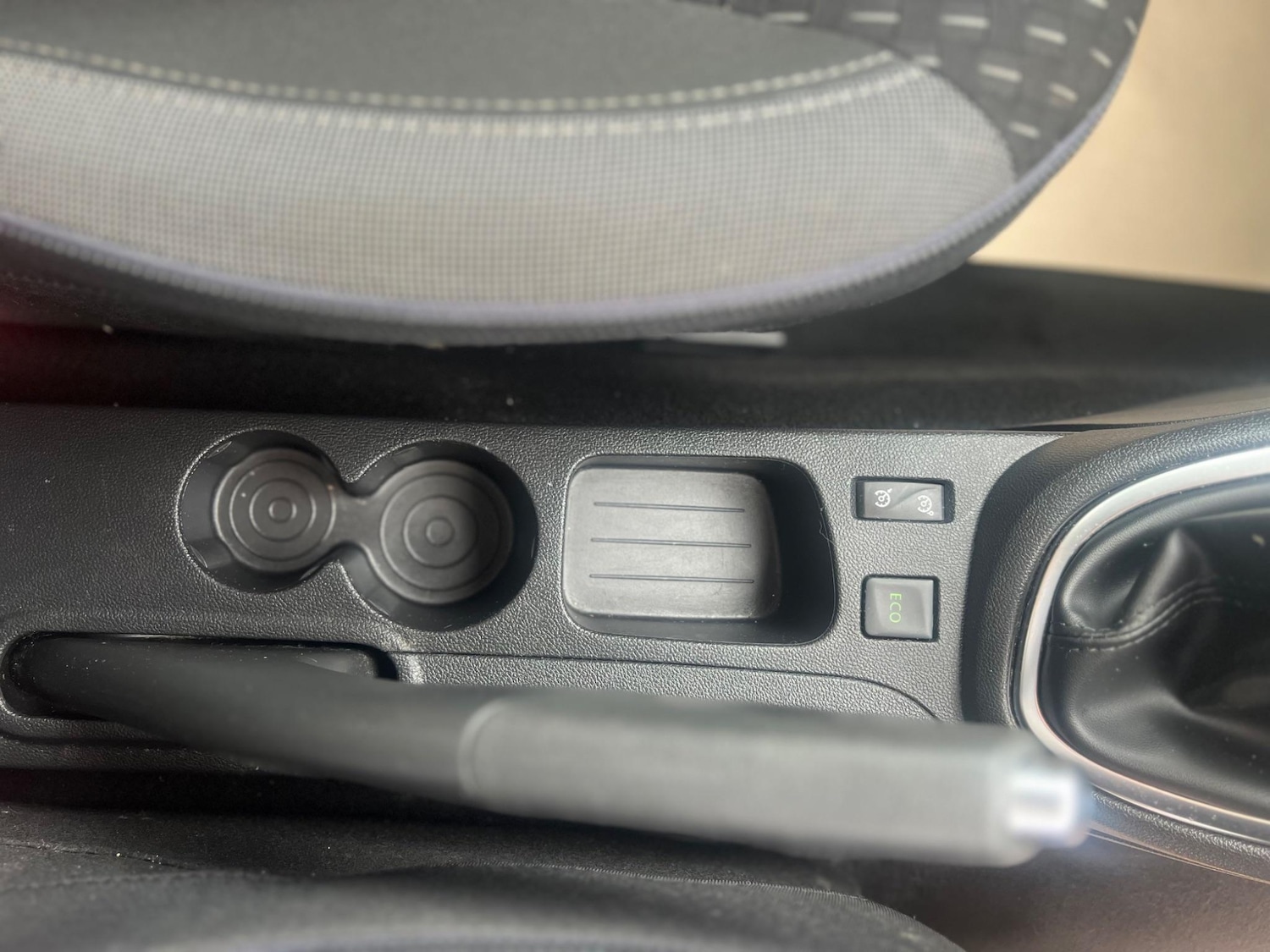 Used Renault Captur 2018 for sale - 76991328: Photo 30