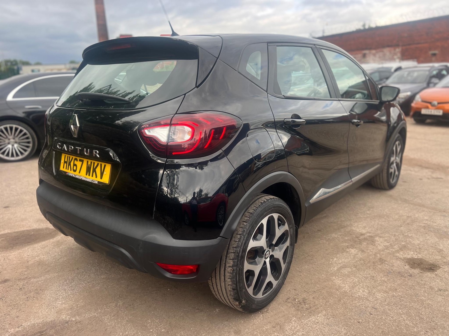 Used Renault Captur 2018 for sale - 76991328: Photo 8