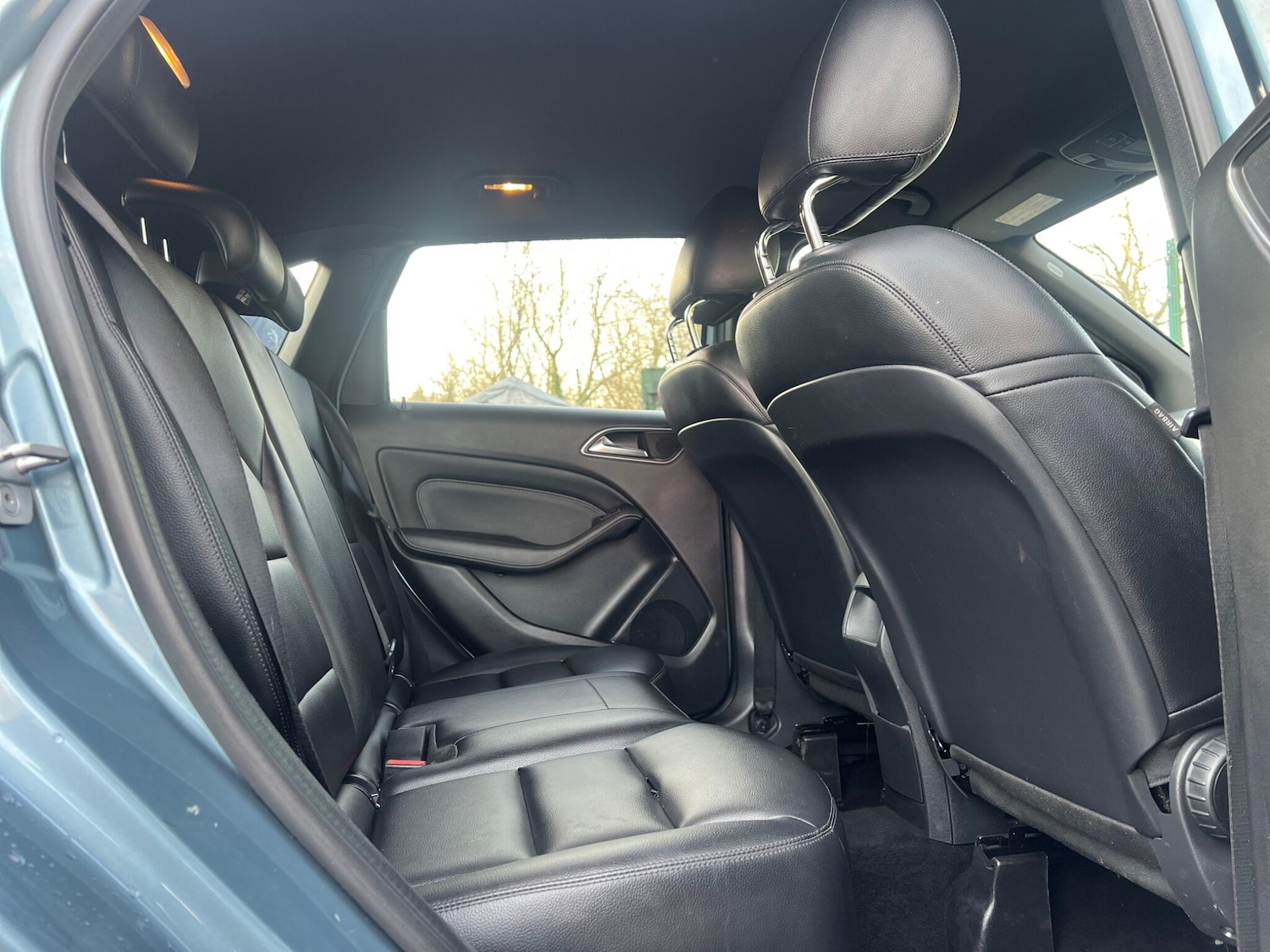 Used Mercedes-Benz B Class 2013 for sale - 77021351: Photo 11