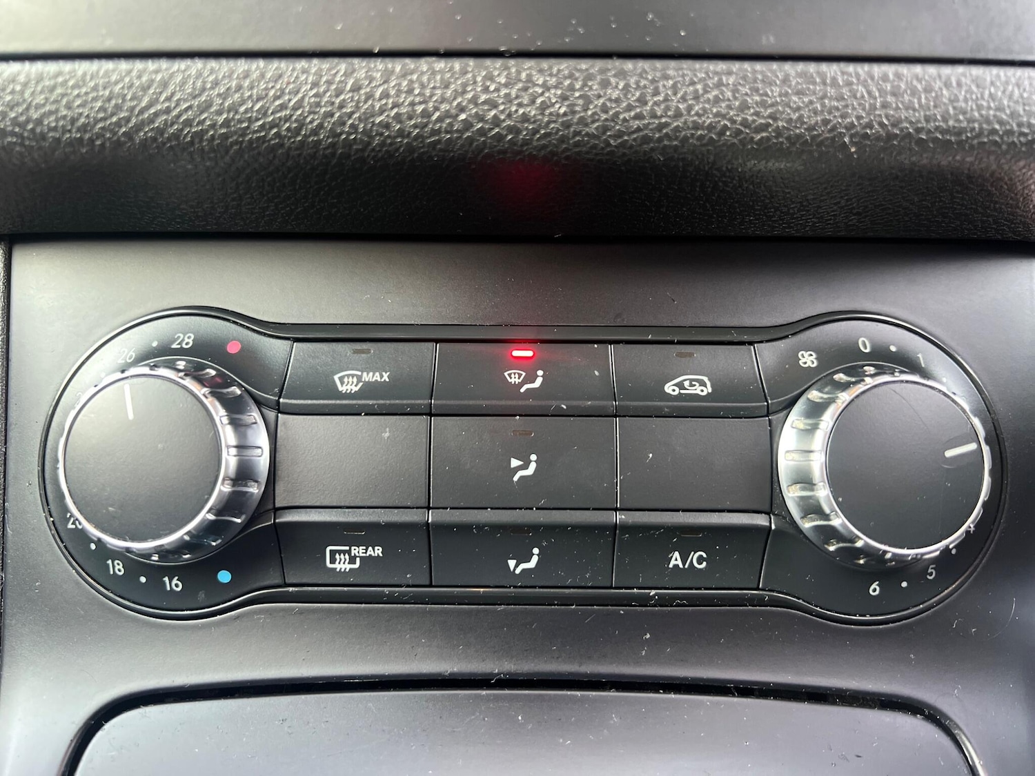 Used Mercedes-Benz B Class 2013 for sale - 77021351: Photo 16