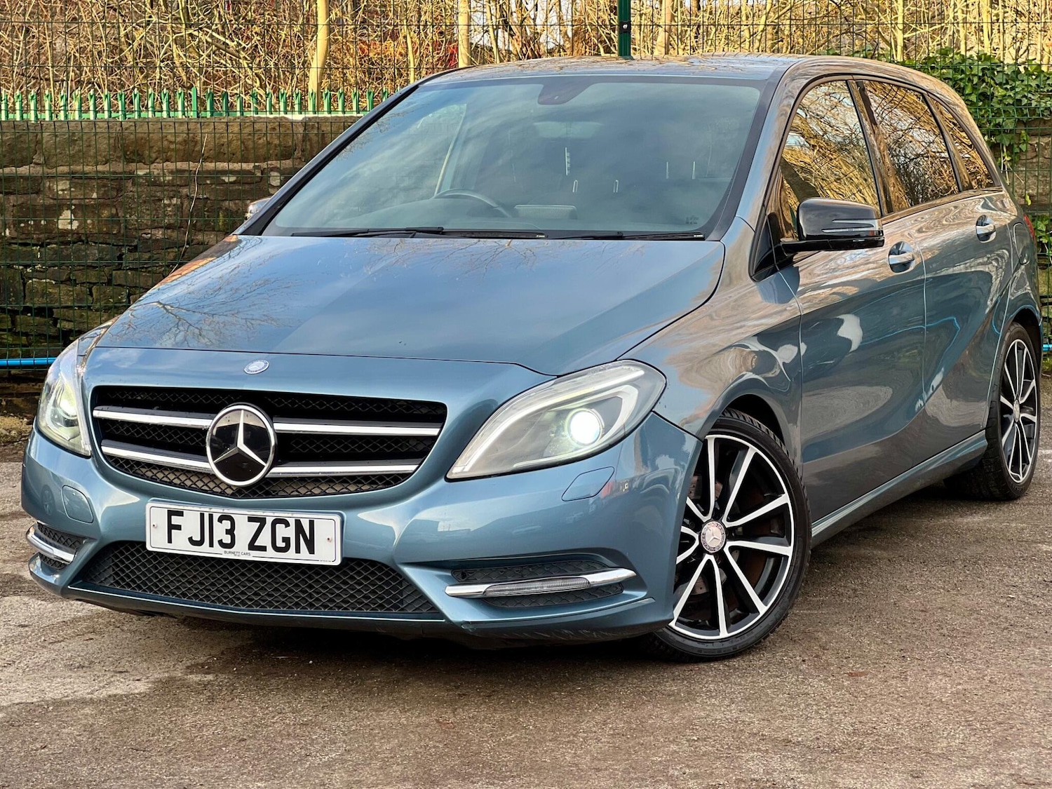 Used Mercedes-Benz B Class 2013 for sale - 77021351: Photo 6