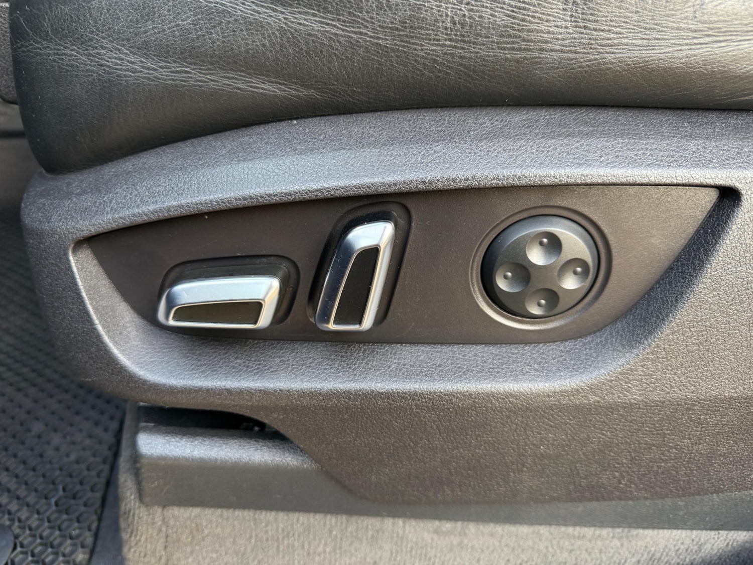 Used Audi Q7 for sale - 78058977: Photo 35