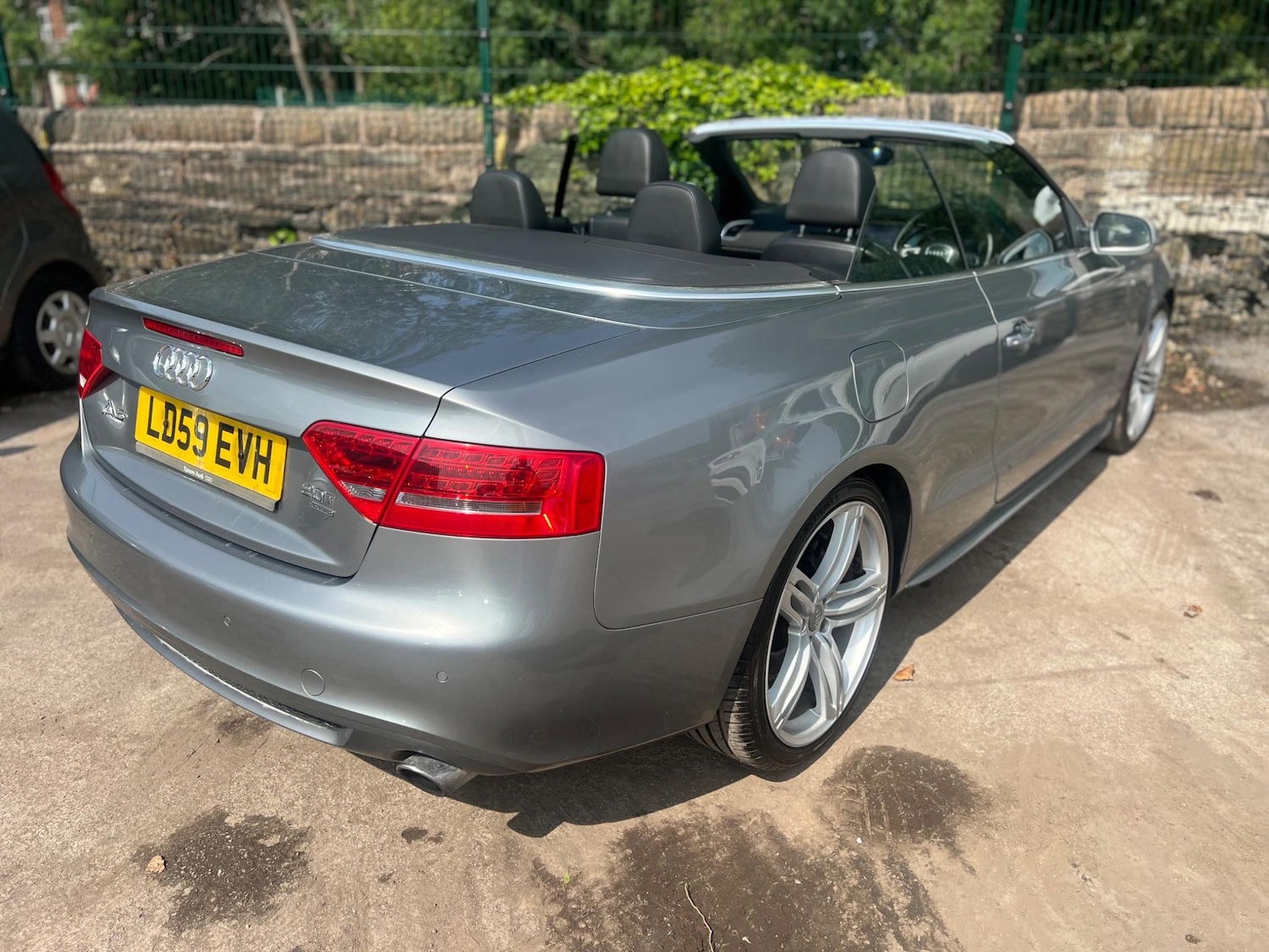 Used Audi A5 2009 for sale - 76965492: Photo 8