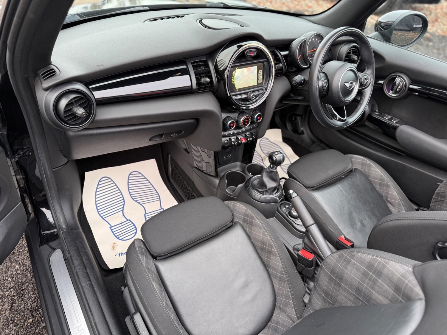 Used MINI Convertible 2017 for sale - 77387682: Photo 11