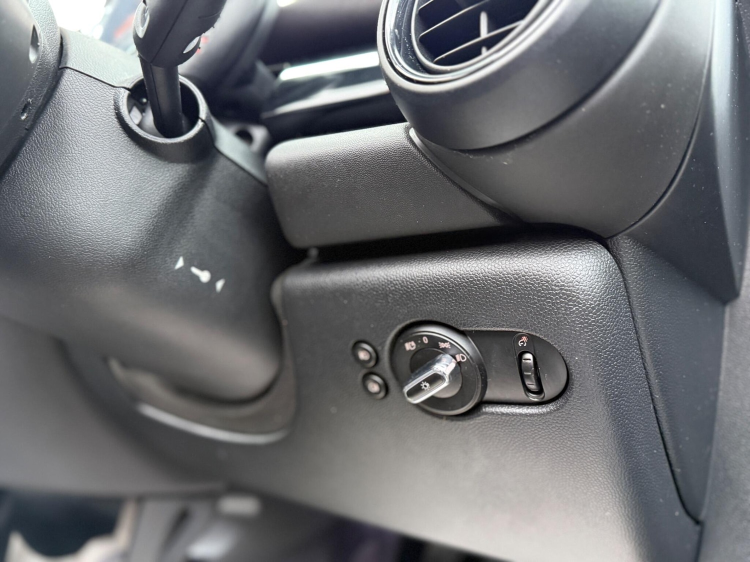 Used MINI Convertible 2017 for sale - 77387682: Photo 26