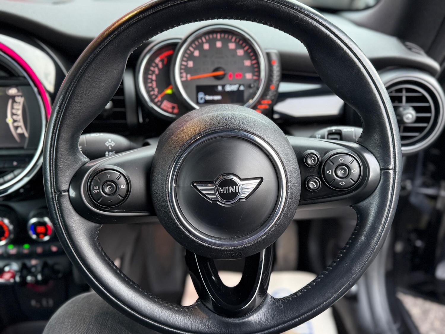 Used MINI Convertible 2017 for sale - 77387682: Photo 32