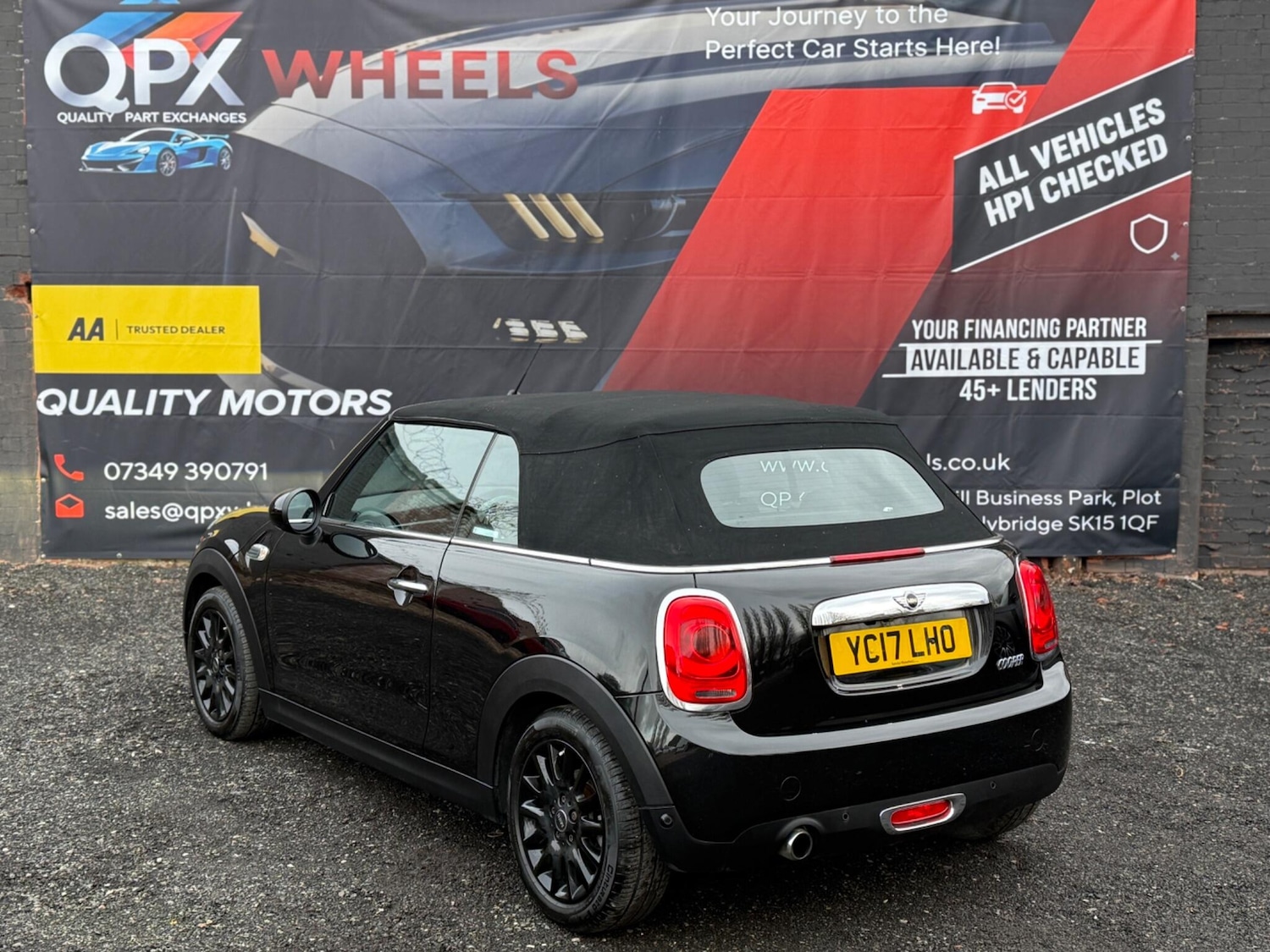 Used MINI Convertible 2017 for sale - 77387682: Photo 7