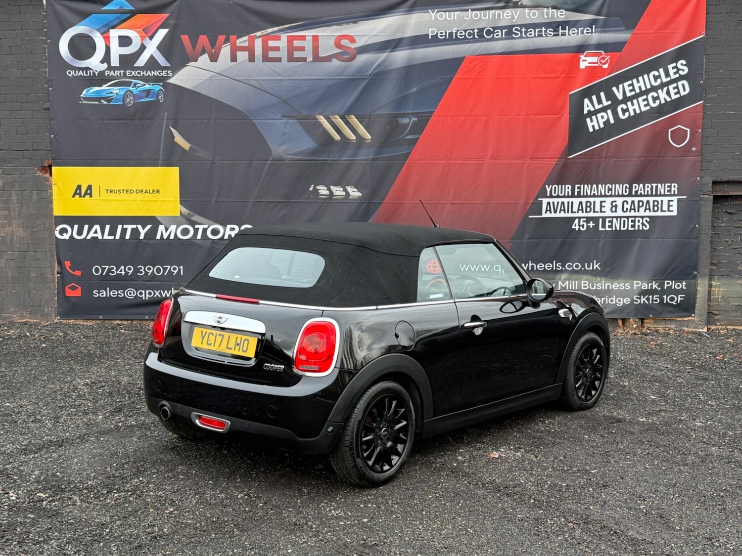 Used MINI Convertible 2017 for sale - 77387682: Photo 9