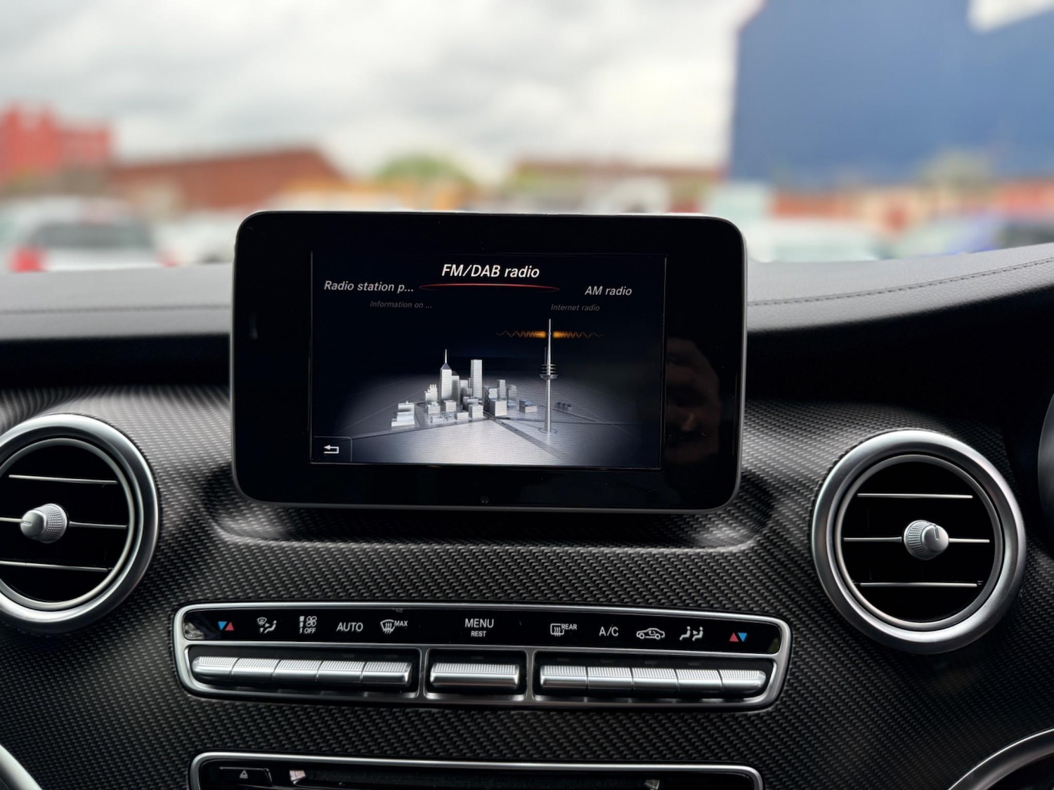 Used Mercedes-Benz V-Class for sale - 76987880: Photo 40