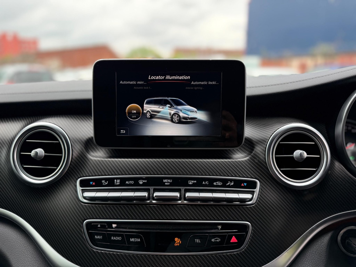 Used Mercedes-Benz V-Class for sale - 76987880: Photo 43