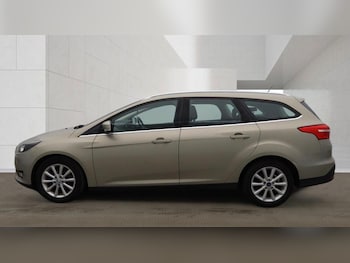 Used Ford Focus 2015 for sale - 78362550: Photo