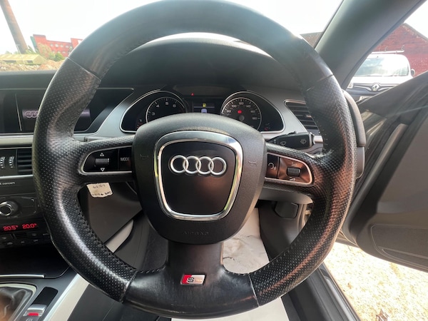 Used Audi A5 Cabriolet 2009 for sale - 75239009: Photo 18