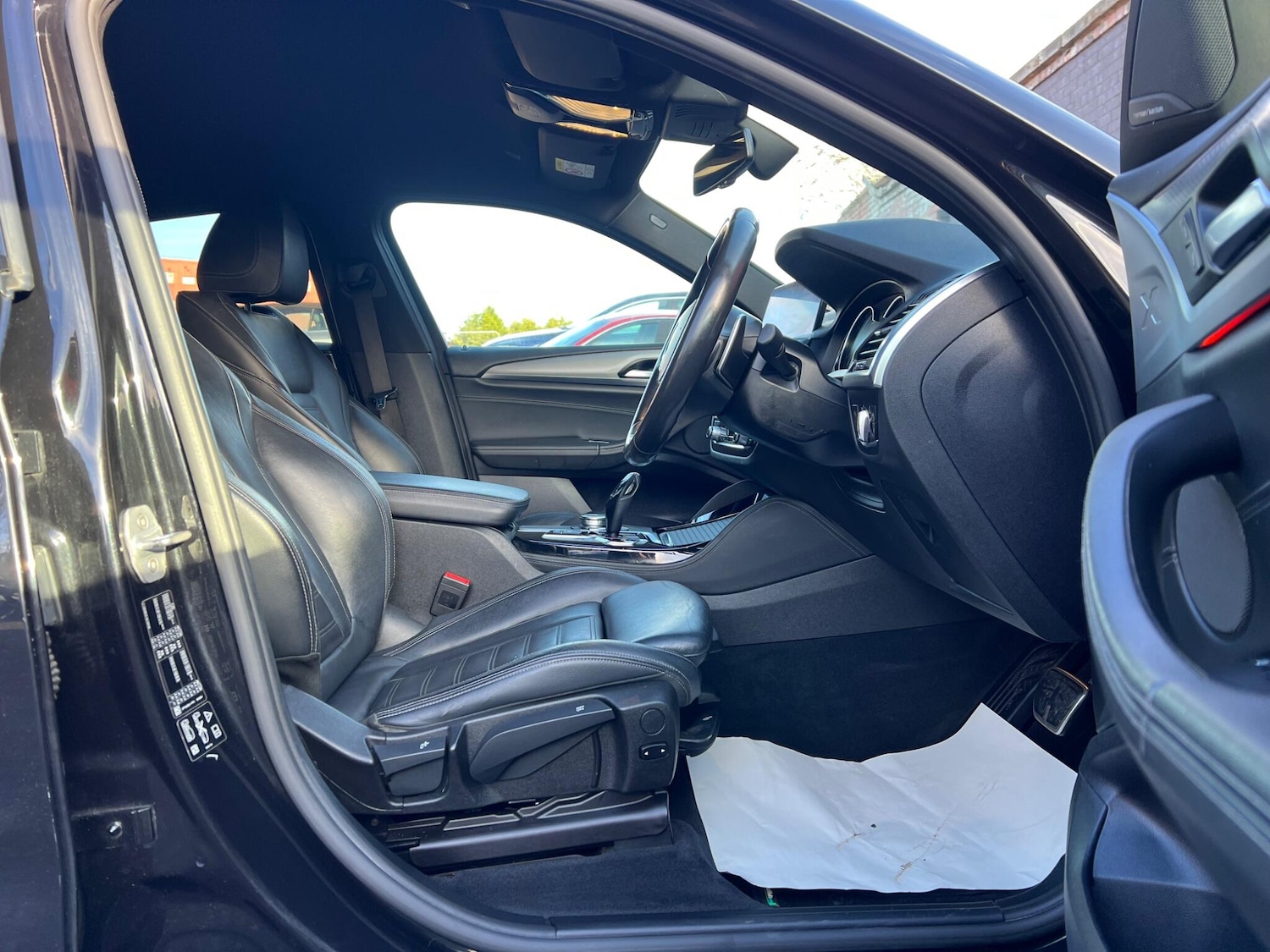 Used BMW X4 2019 for sale - 76913694: Photo 11