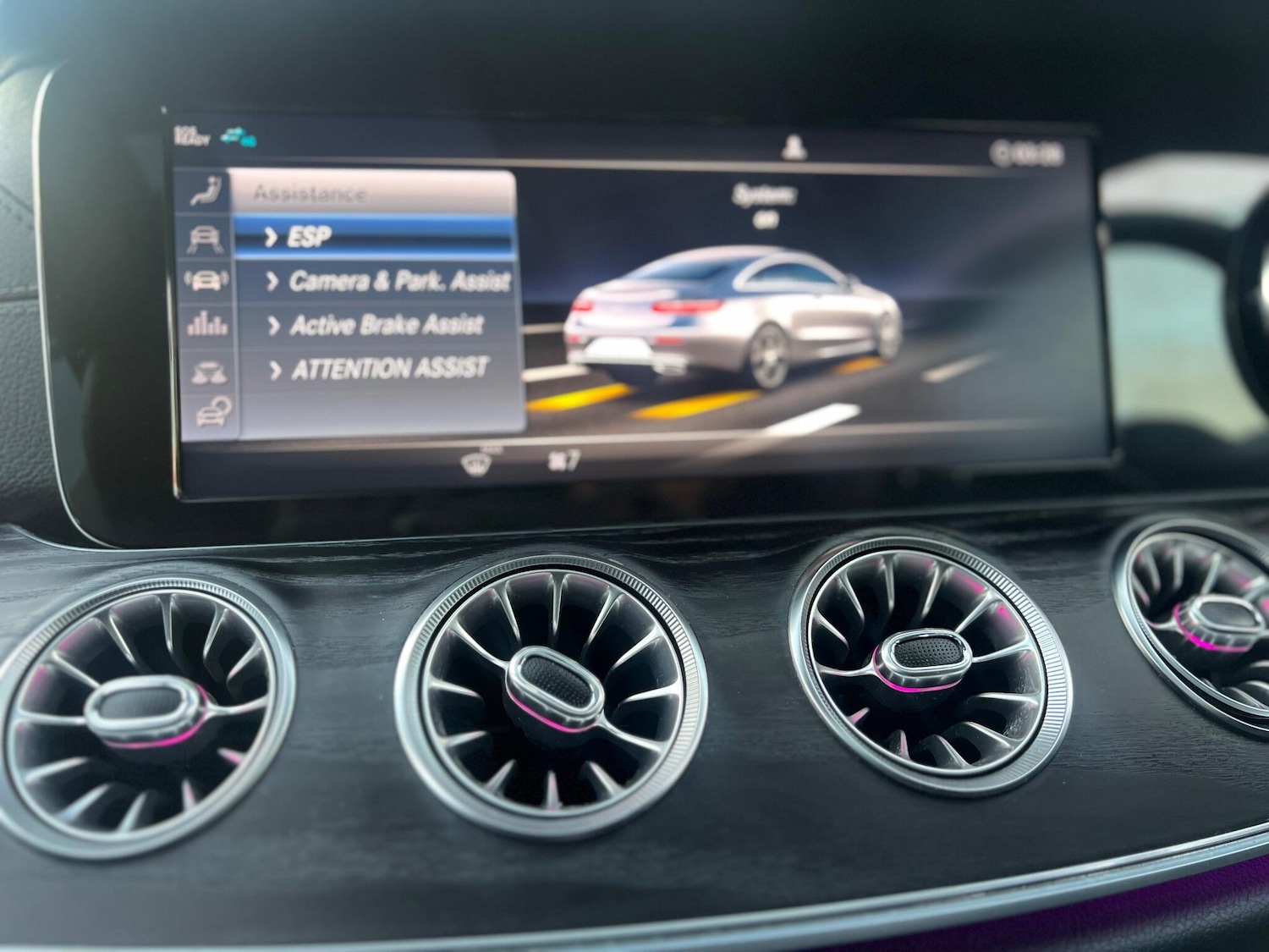 Used Mercedes-Benz E Class 2018 for sale - 77696317: Photo 36