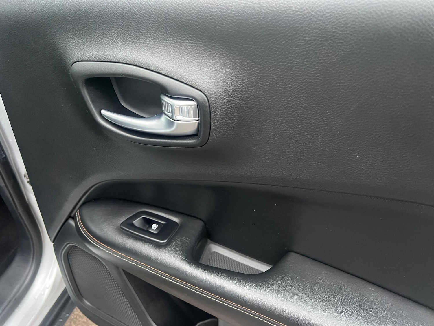 Used Jeep Compass 2019 for sale - 76512820: Photo 19