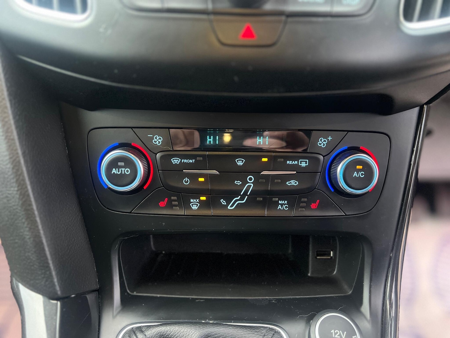 Used Ford Focus 2017 for sale - 76964604: Photo 20