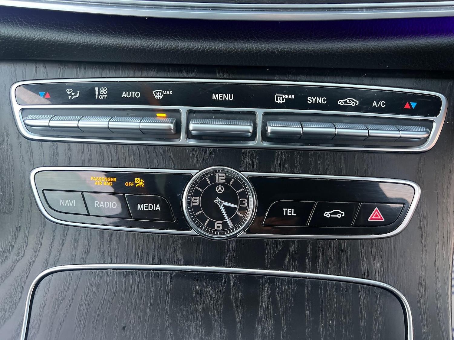 Used Mercedes-Benz E Class 2018 for sale - 76913865: Photo 14