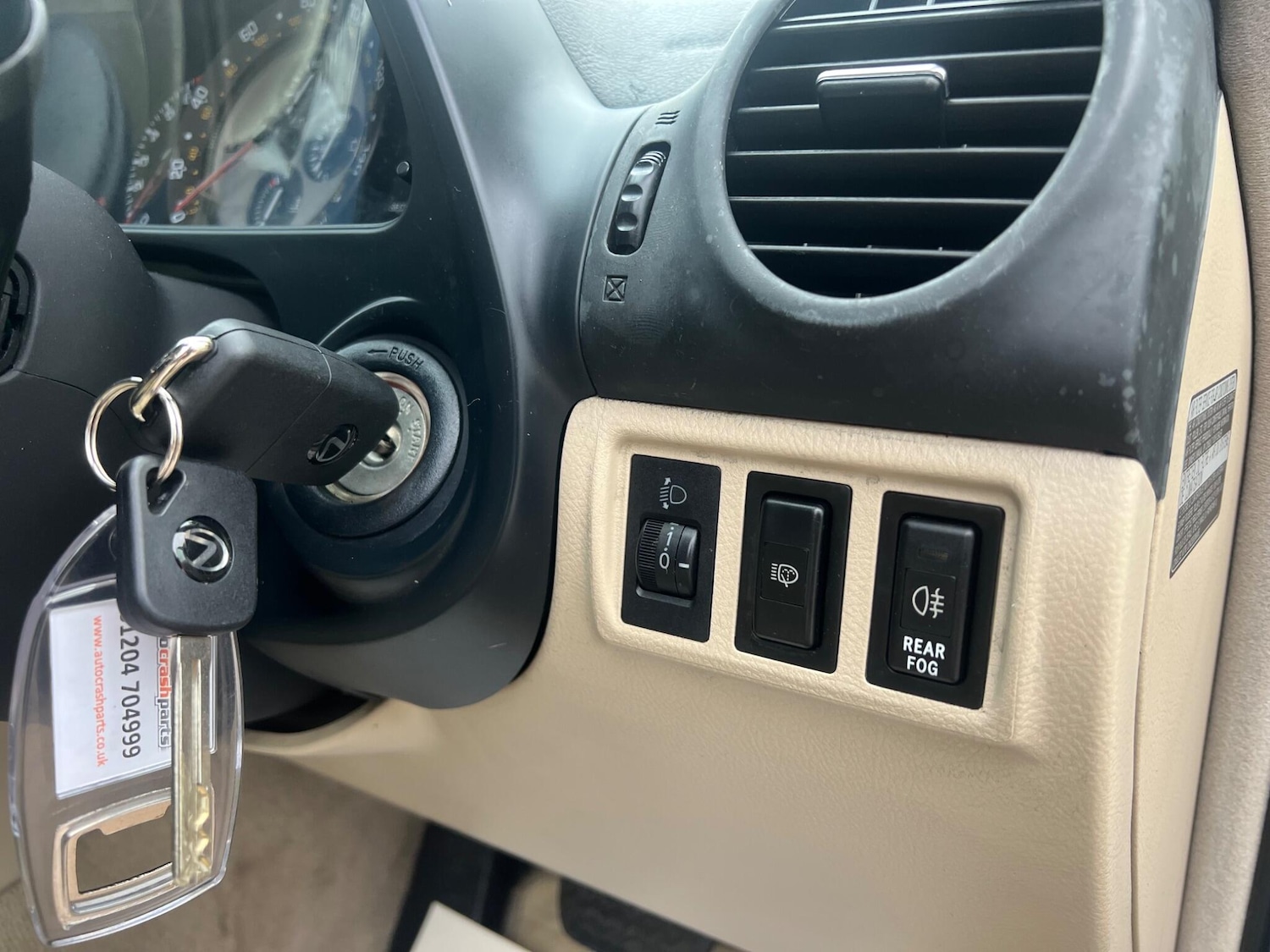 Used Lexus IS 2003 for sale - 76226419: Photo 26