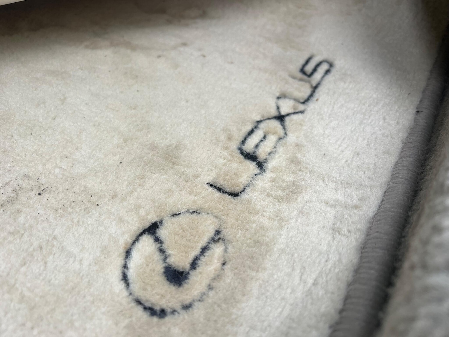 Used Lexus IS 2003 for sale - 76226419: Photo 29