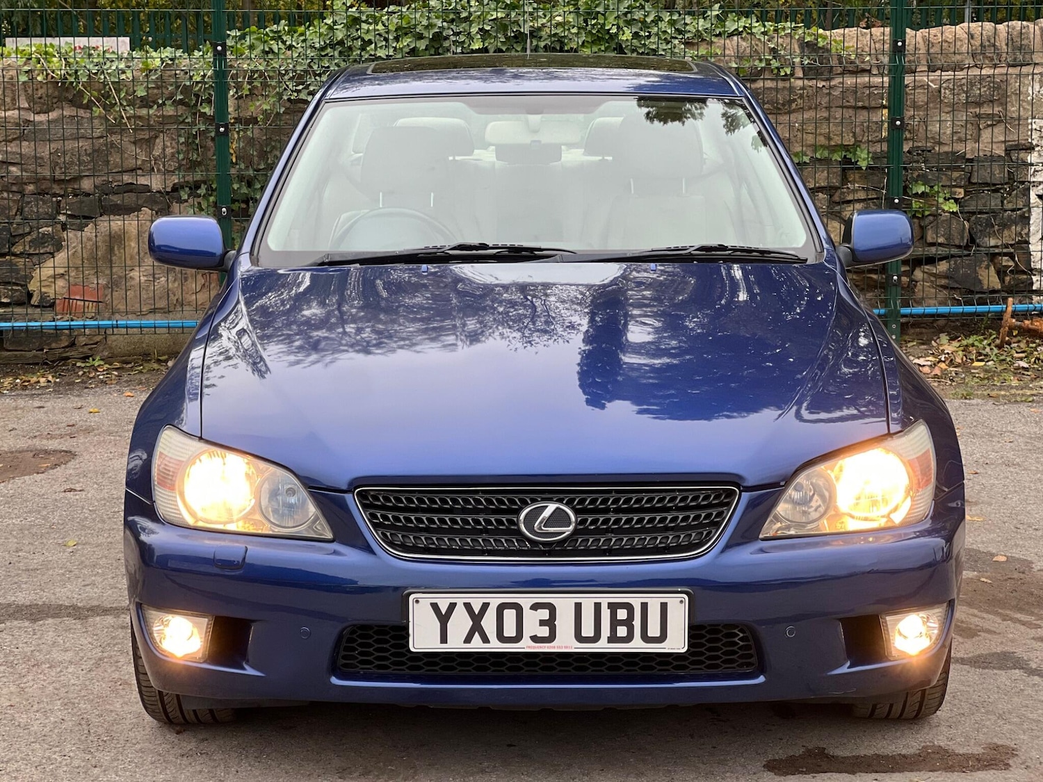 Used Lexus IS 2003 for sale - 76226419: Photo 5