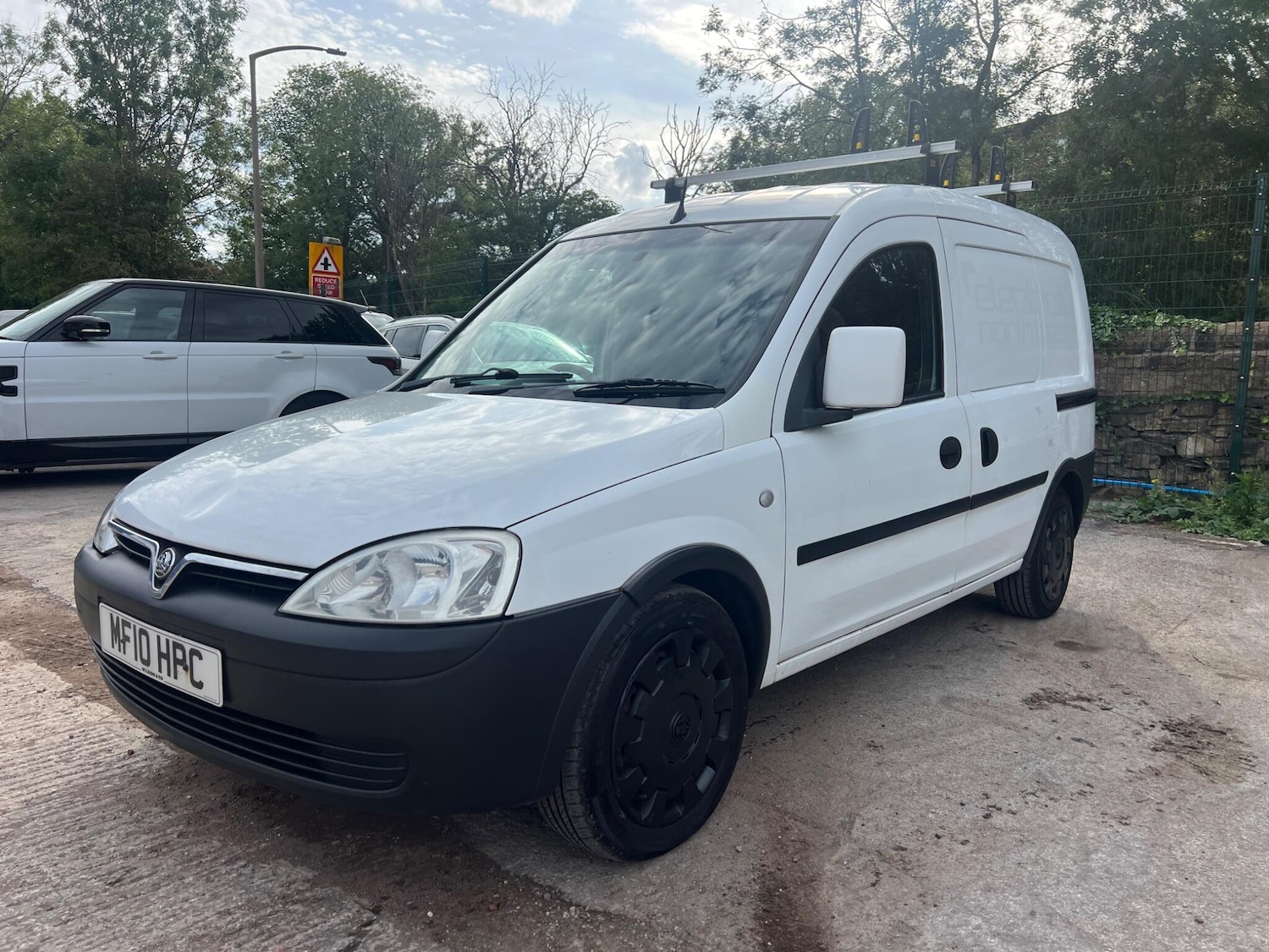 Used Vauxhall Combo 2010 for sale - 76991131: Photo 3
