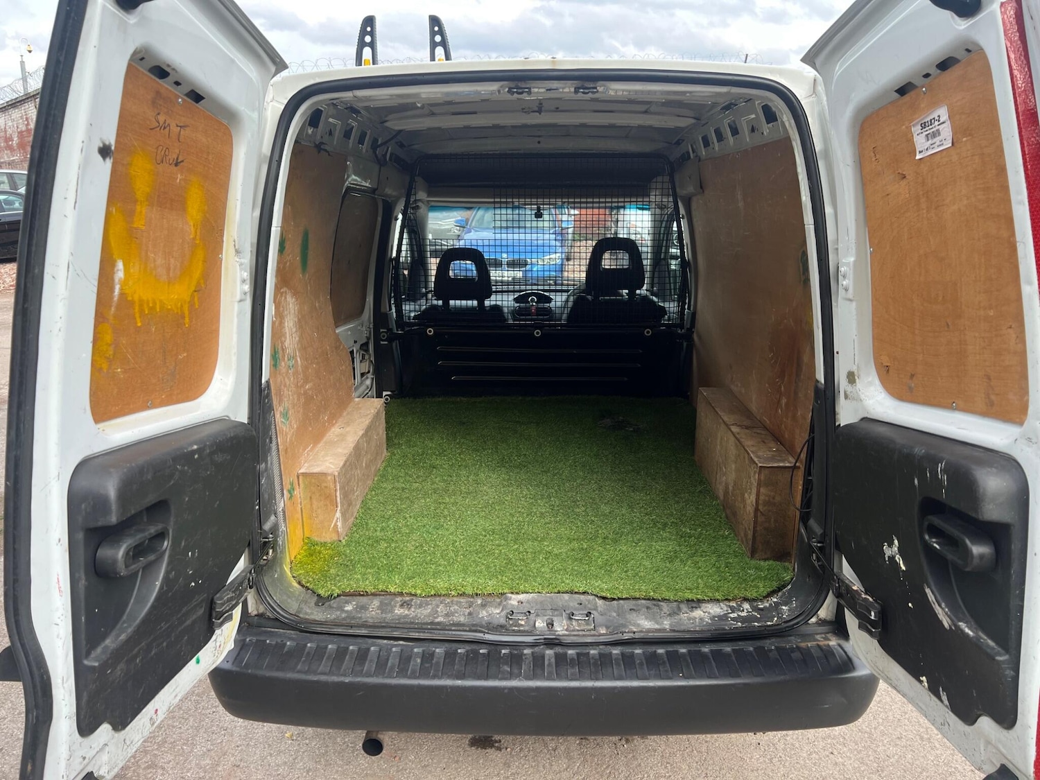 Used Vauxhall Combo 2010 for sale - 76991131: Photo 6