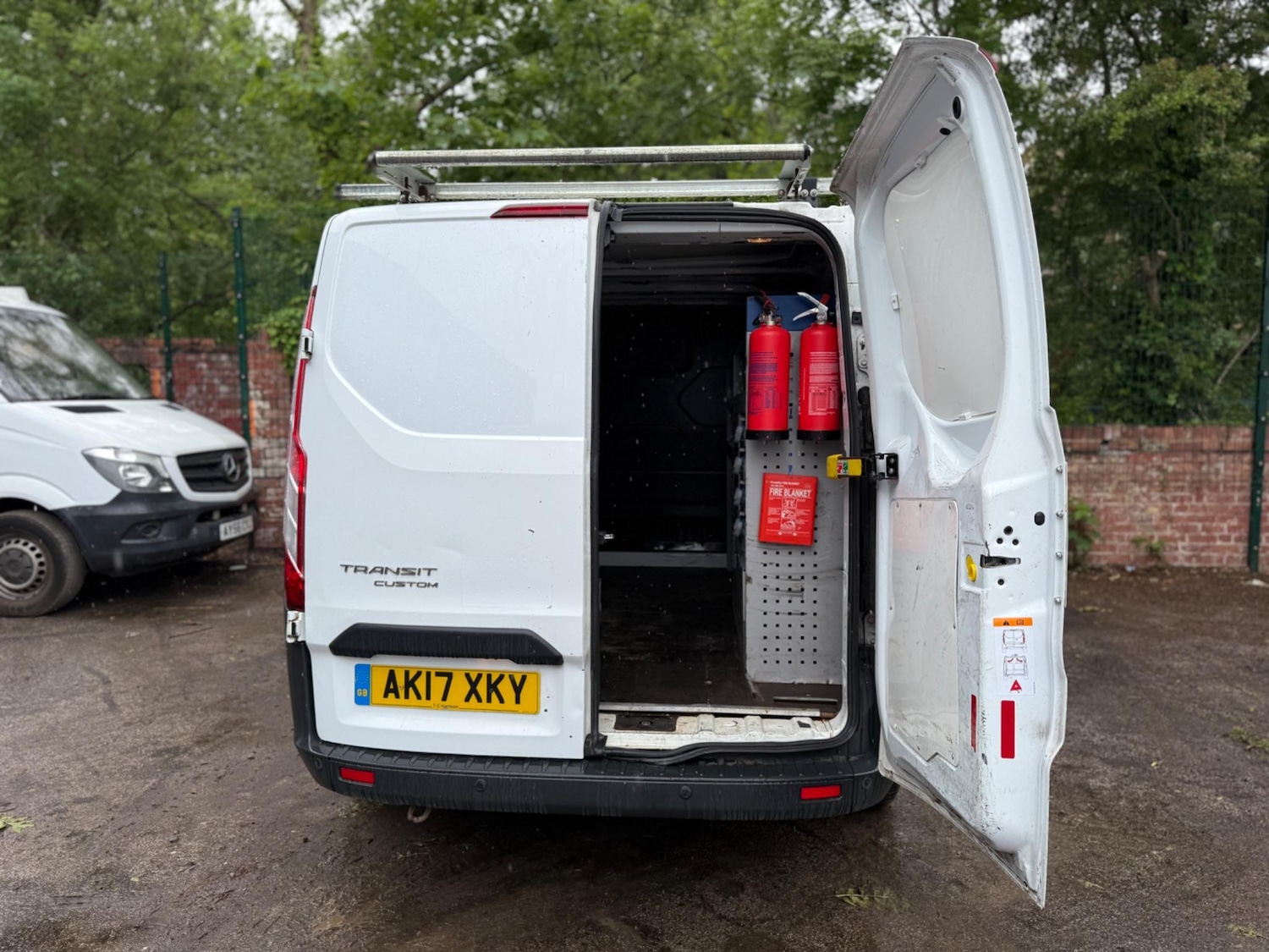 Used Ford Transit Custom 2017 for sale - 76122107: Photo 12