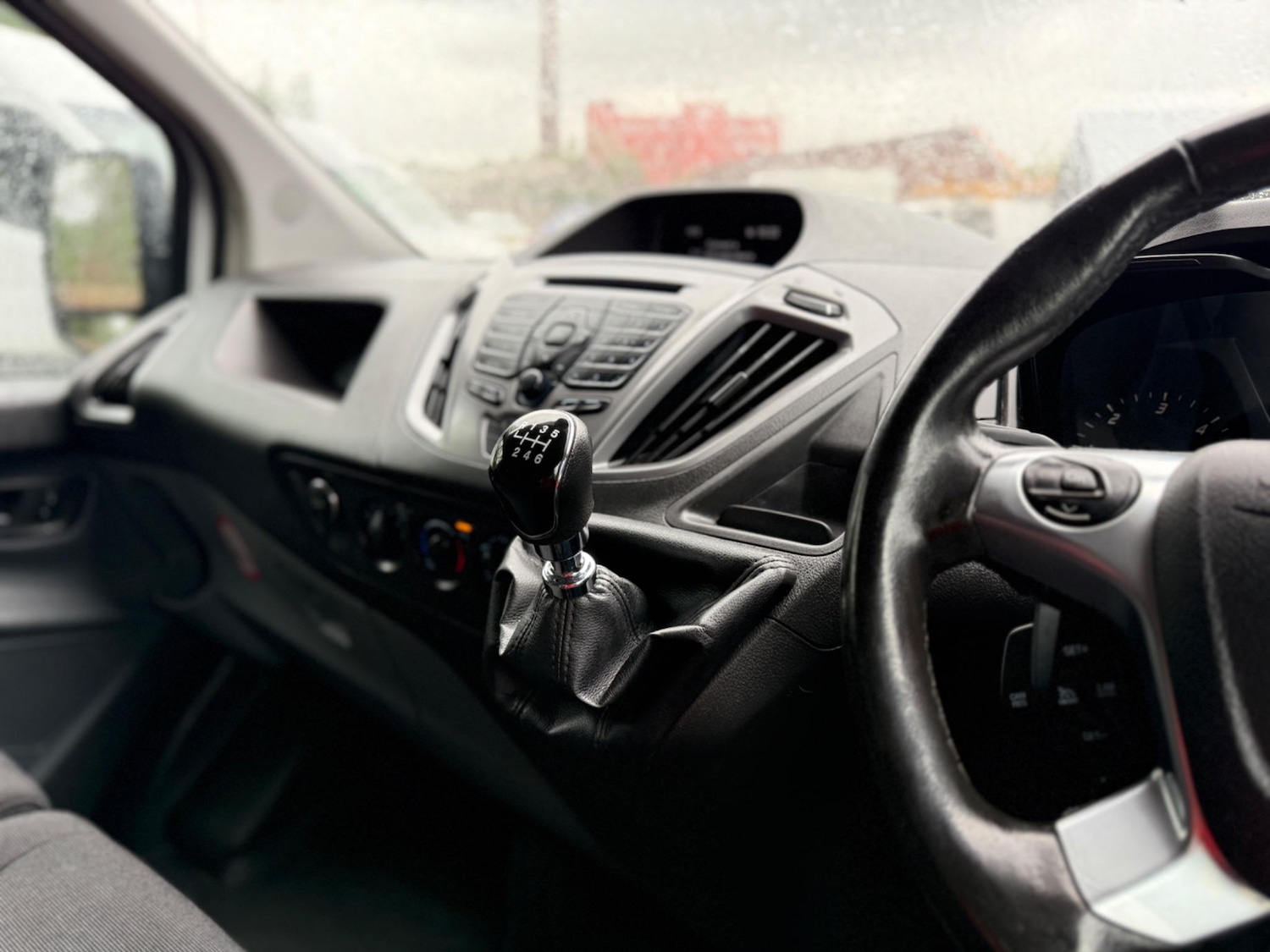Used Ford Transit Custom 2017 for sale - 76122107: Photo 27