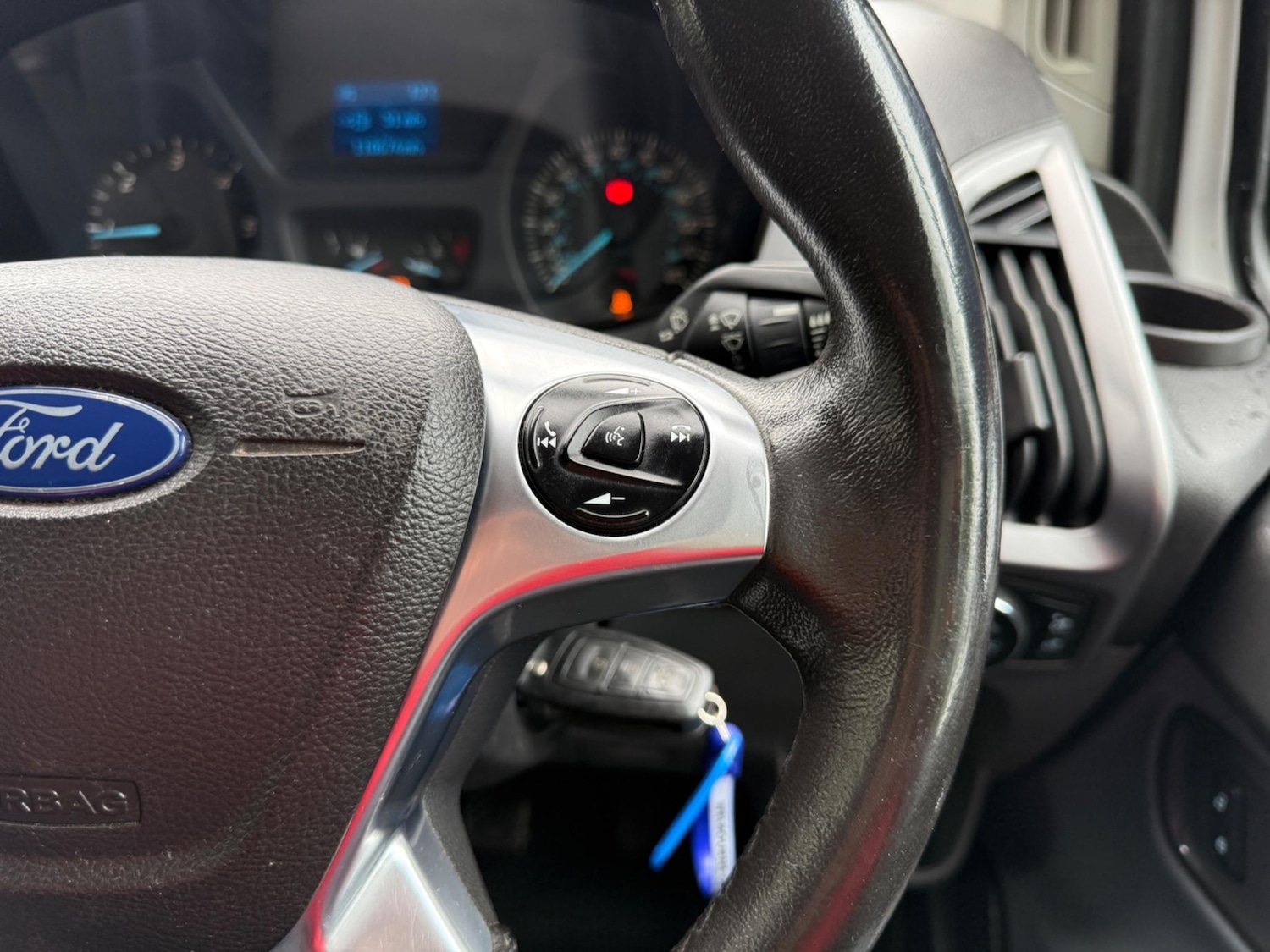 Used Ford Transit Custom 2017 for sale - 76122107: Photo 29