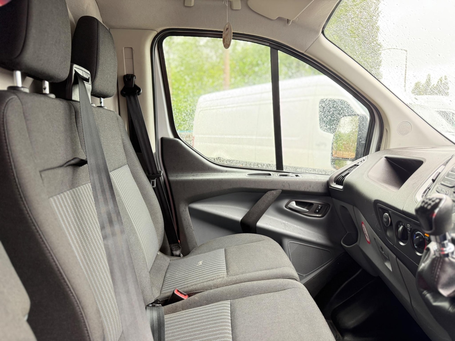 Used Ford Transit Custom 2017 for sale - 76122107: Photo 40