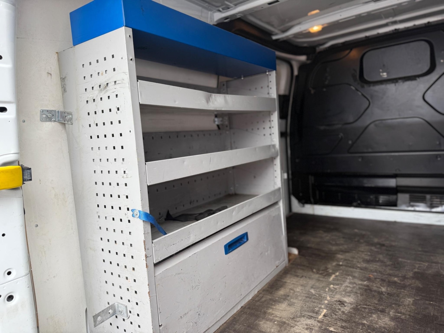 Used Ford Transit Custom 2017 for sale - 76122107: Photo 43