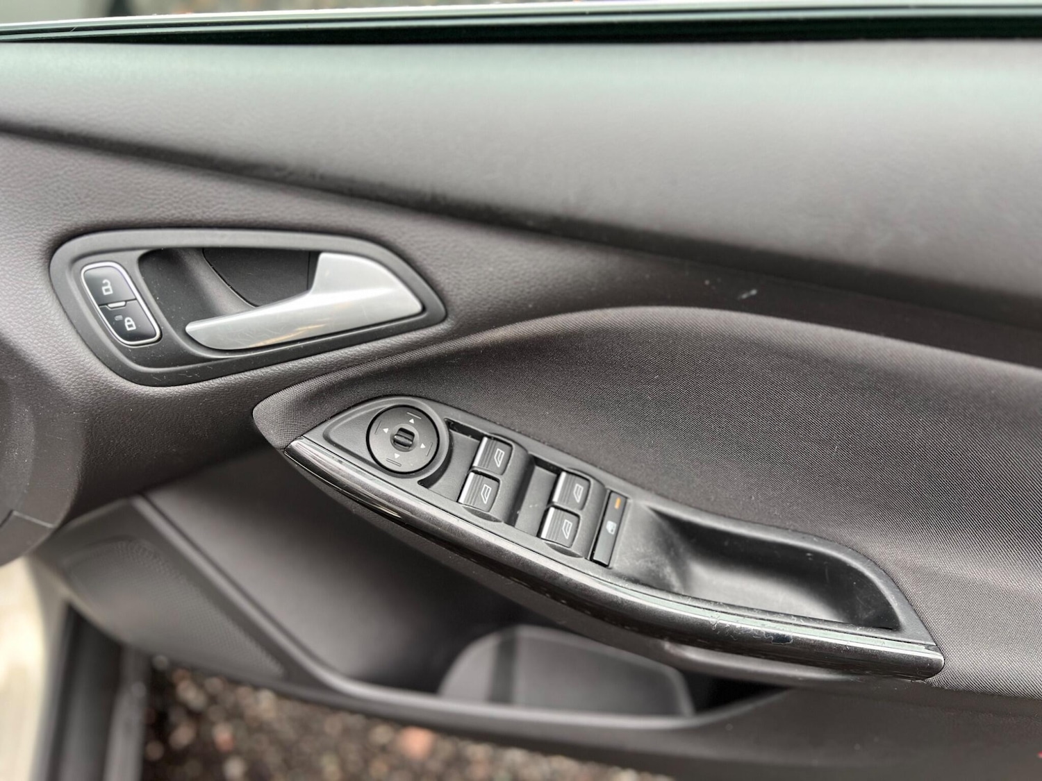 Used Ford Focus 2015 for sale - 77537231: Photo 19