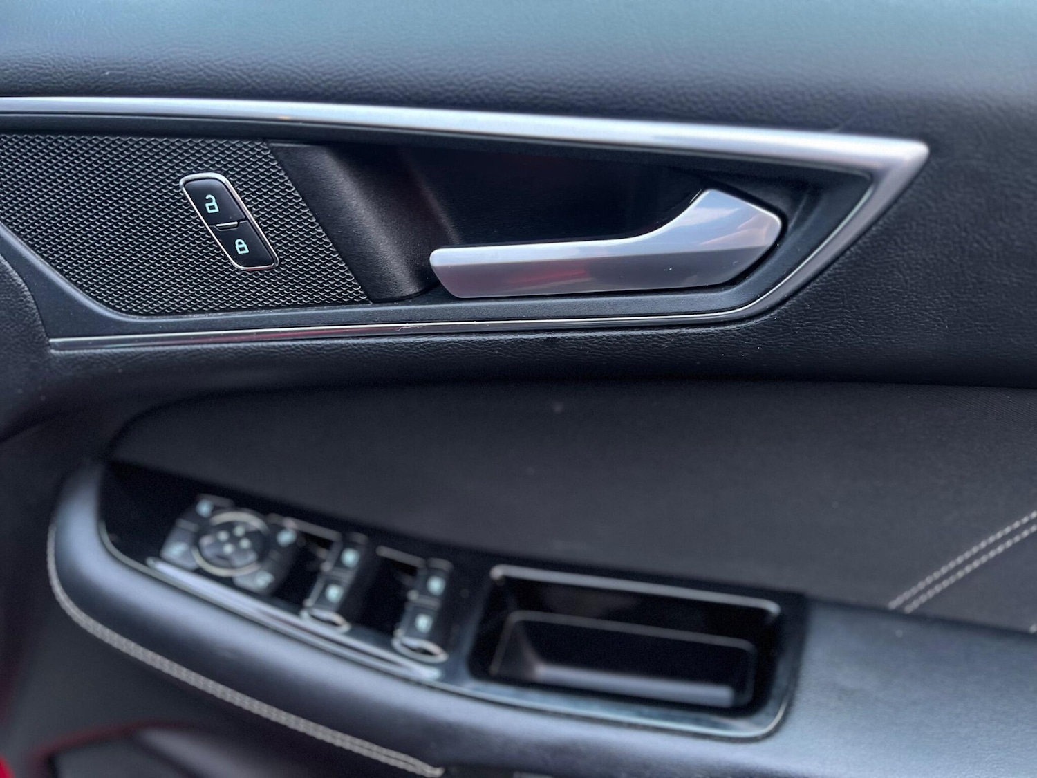 Used Ford Edge 2017 for sale - 77291659: Photo 32