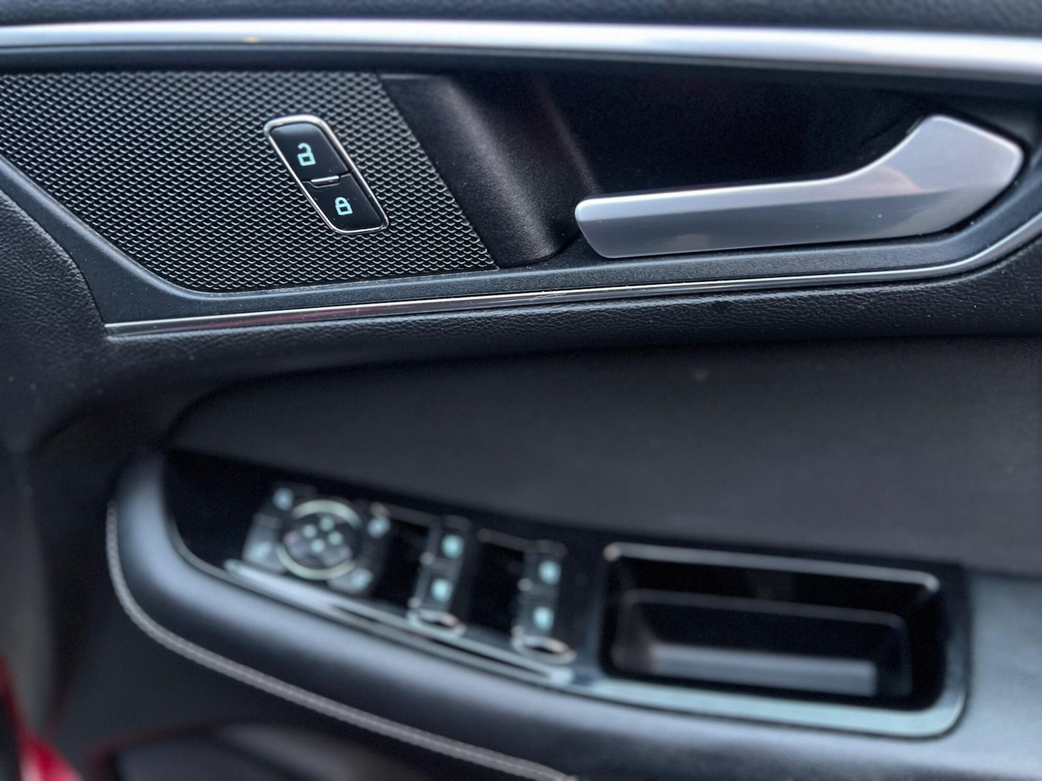 Used Ford Edge 2017 for sale - 77291659: Photo 51