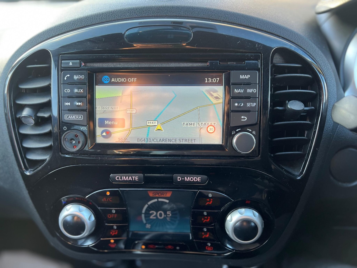 Used Nissan Juke 2014 for sale - 76644898: Photo 20