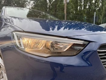 Used Vauxhall Insignia 2018 for sale - 75362897: Photo