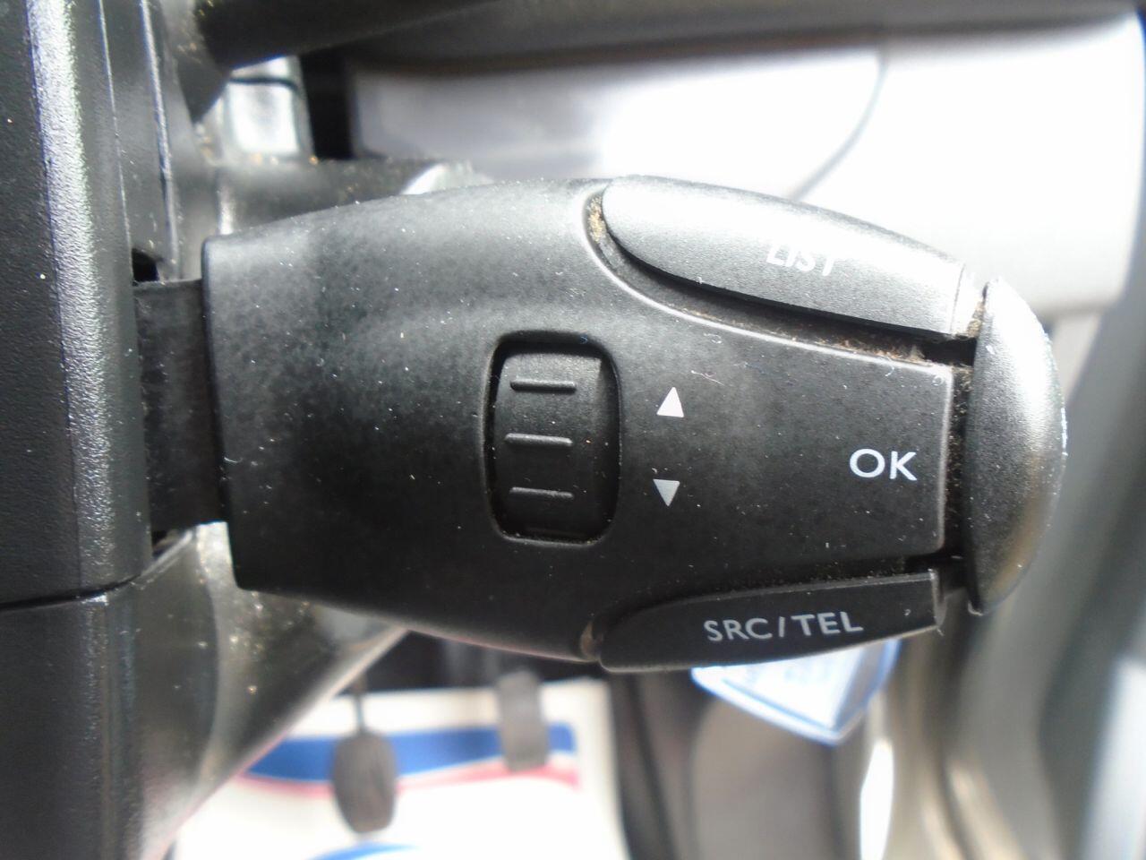 Used Vauxhall Vivaro for sale - 78214351: Photo 31