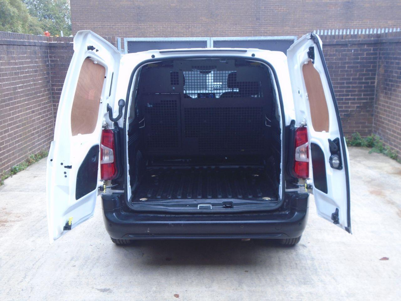 Used Peugeot Partner 2021 for sale - 77040596: Photo 11