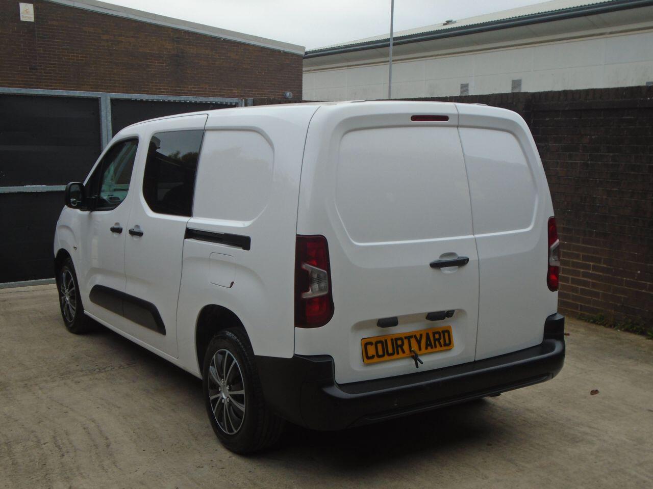 Used Peugeot Partner 2021 for sale - 77040596: Photo 8