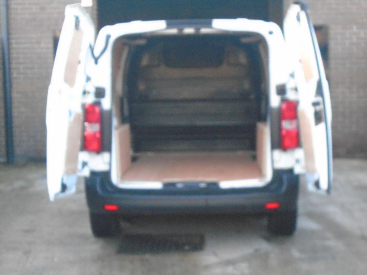 Used Vauxhall Vivaro 2021 for sale - 77039803: Photo 30