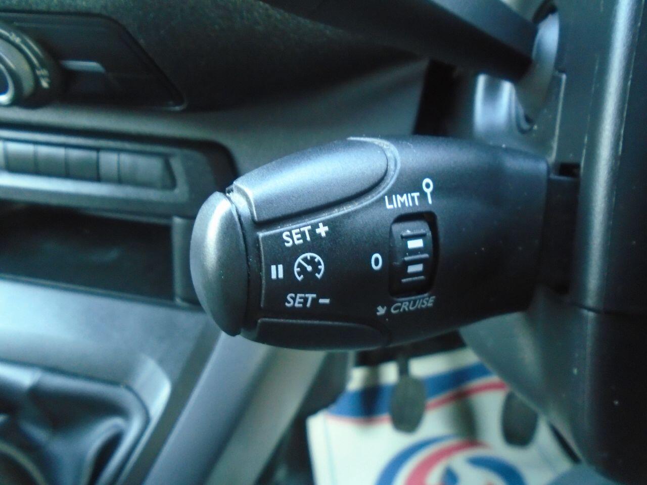 Used Vauxhall Vivaro 2021 for sale - 77039803: Photo 31