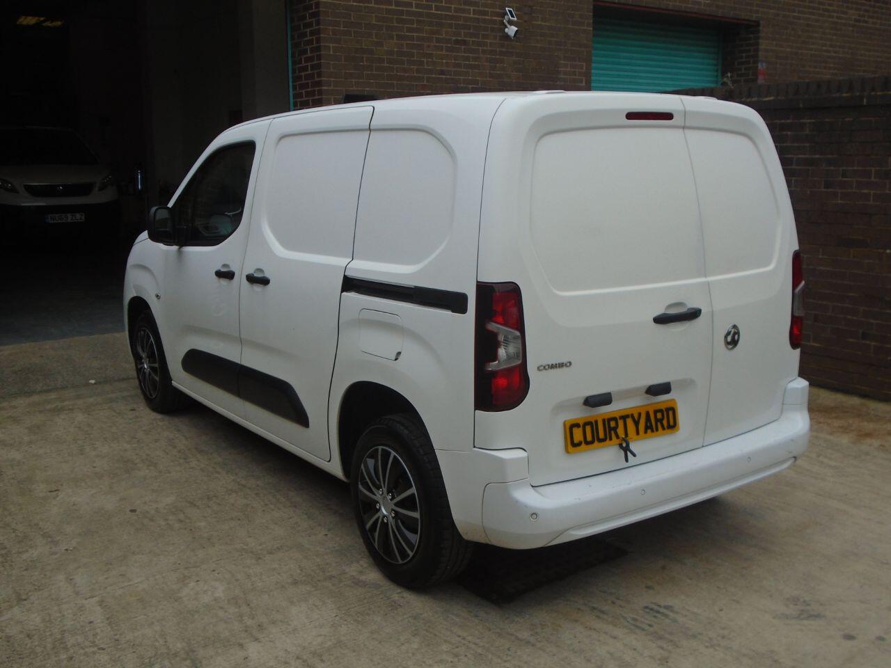 Used Vauxhall Combo 2020 for sale - 77330559: Photo 7