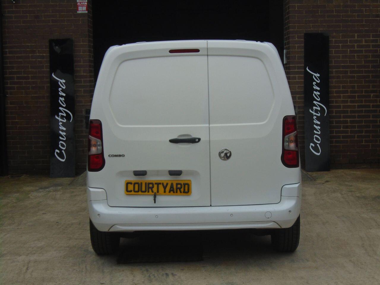 Used Vauxhall Combo 2020 for sale - 77330559: Photo 8