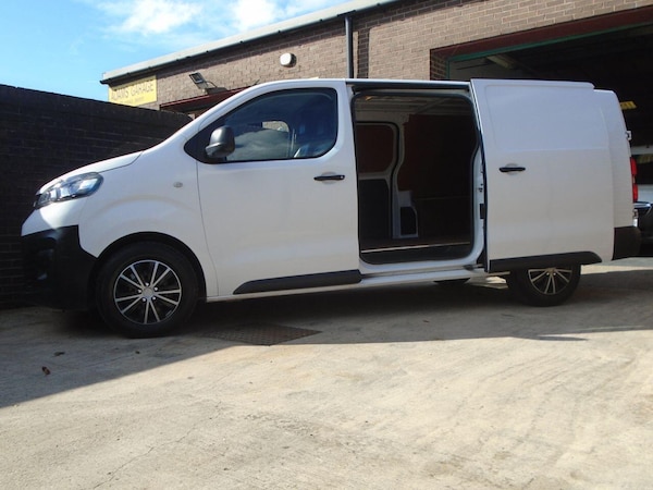 Used Vauxhall Vivaro 2020 for sale - 76071466: Photo 5