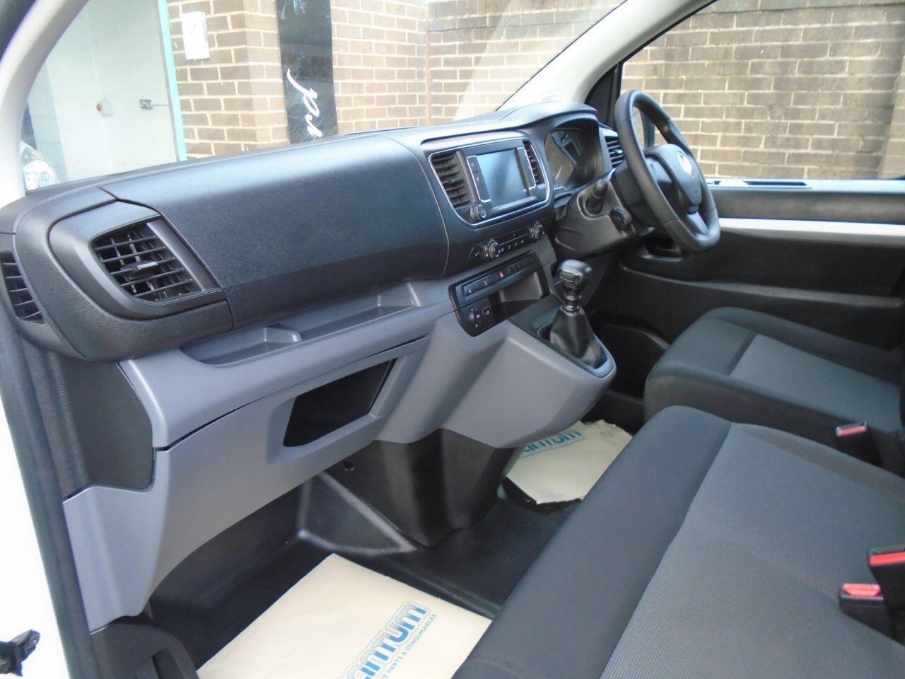 Used Vauxhall Vivaro 2019 for sale - 77040883: Photo 20