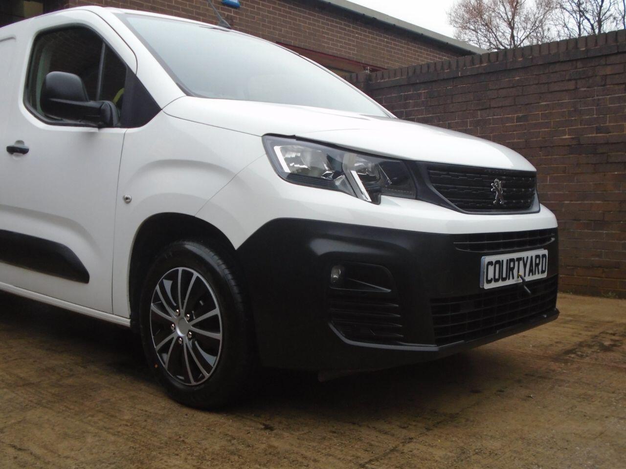 Used Peugeot Partner 2020 for sale - 77142948: Photo 24