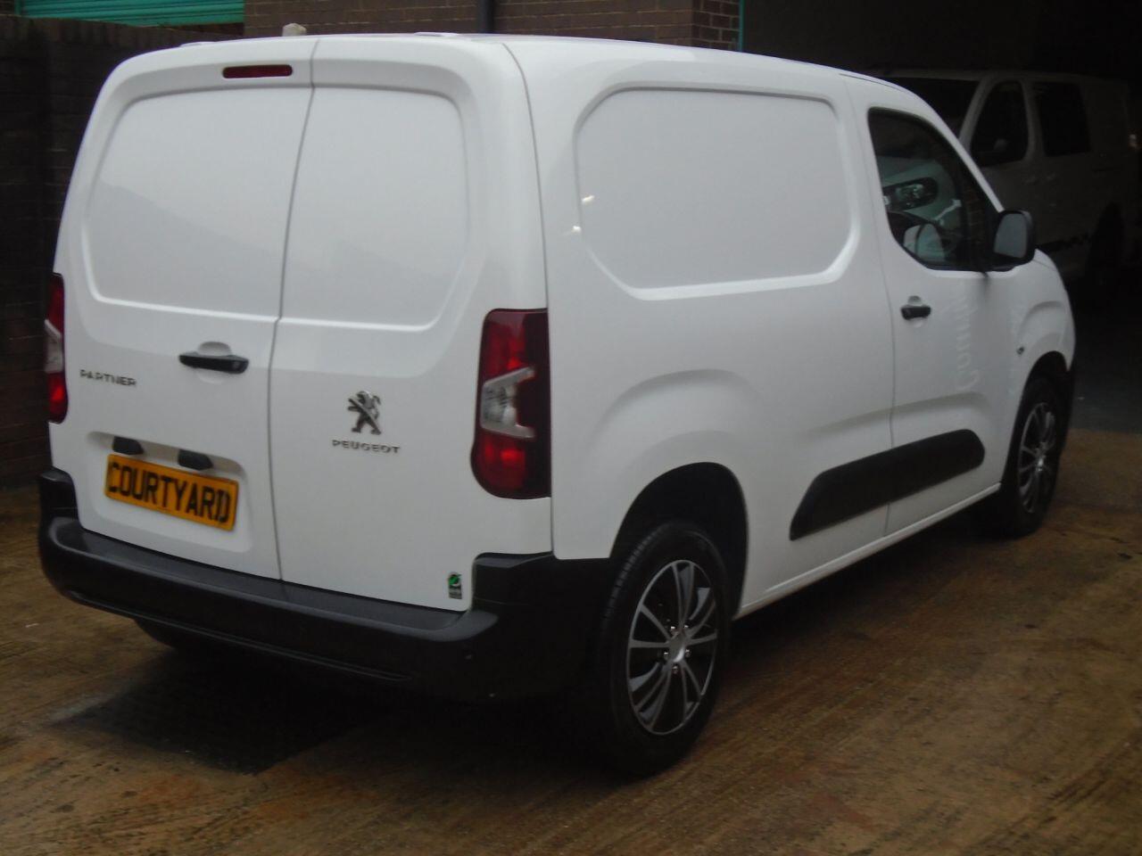 Used Peugeot Partner 2020 for sale - 77142948: Photo 9