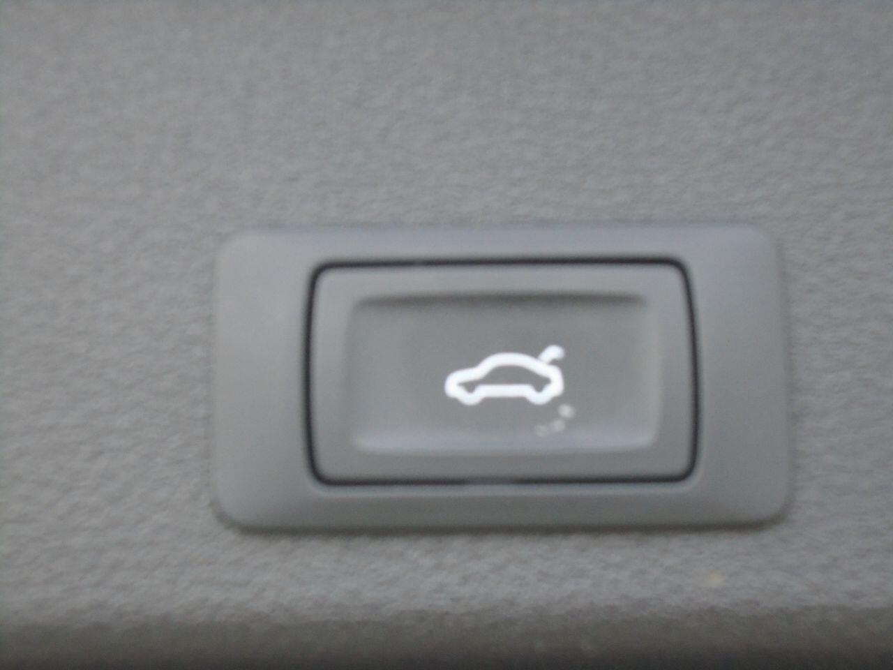 Used Audi A4 2023 for sale - 77646853: Photo 9