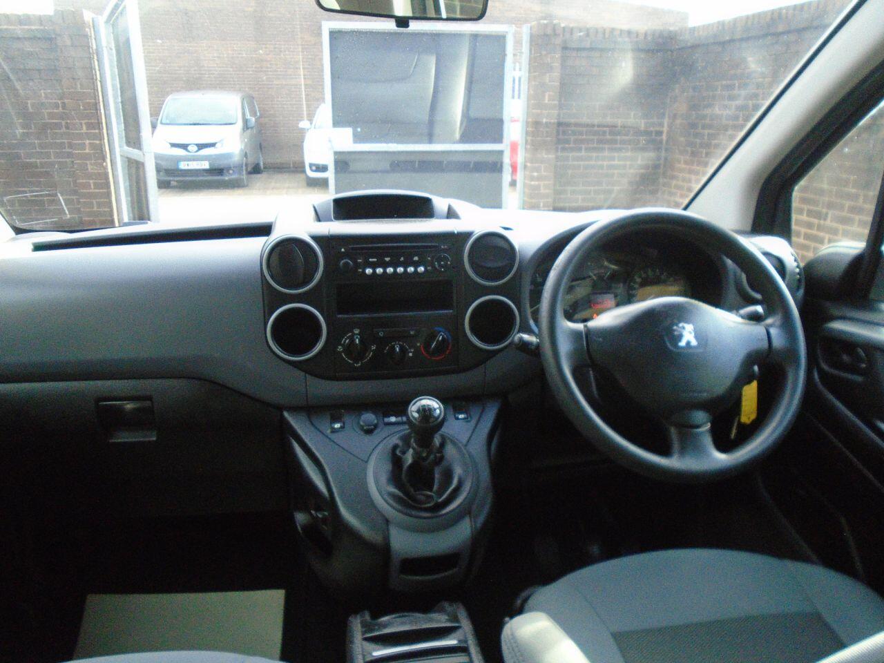 Used Peugeot Partner 2015 for sale - 77039851: Photo 14